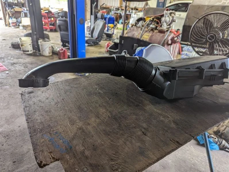 Air Cleaner Turbo 3.0L Gasoline Fits 11-18 BMW X5 ,13717583713 - Imagem 2 de 4