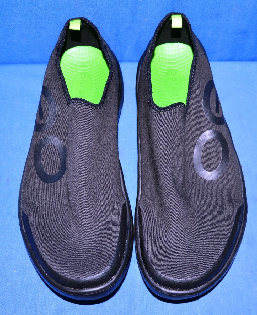 OOFOS OOMG Eezee Men\'s slip-on shoes. Size M9.5 MEN main image 4