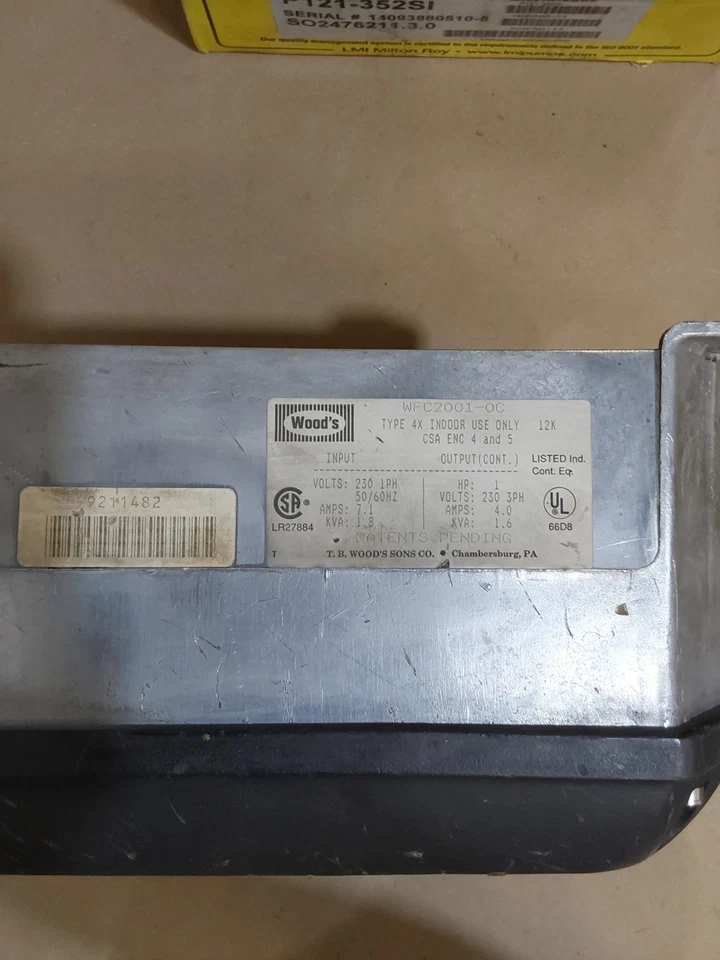 Unidad inversora de CA Wood's WFC2001-0C E-Trac 230 VCA Foto 2 de 2