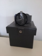 Véritable Diesel bracelet homme analogique ronde noire cadran noir index bâtons