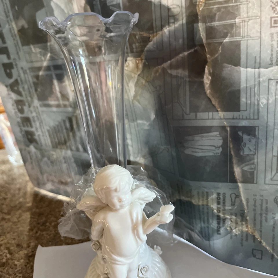 Par de jarrones querubines Avon 2002 - de inspiración vintage con diseño de rosa  Foto 2 de 4