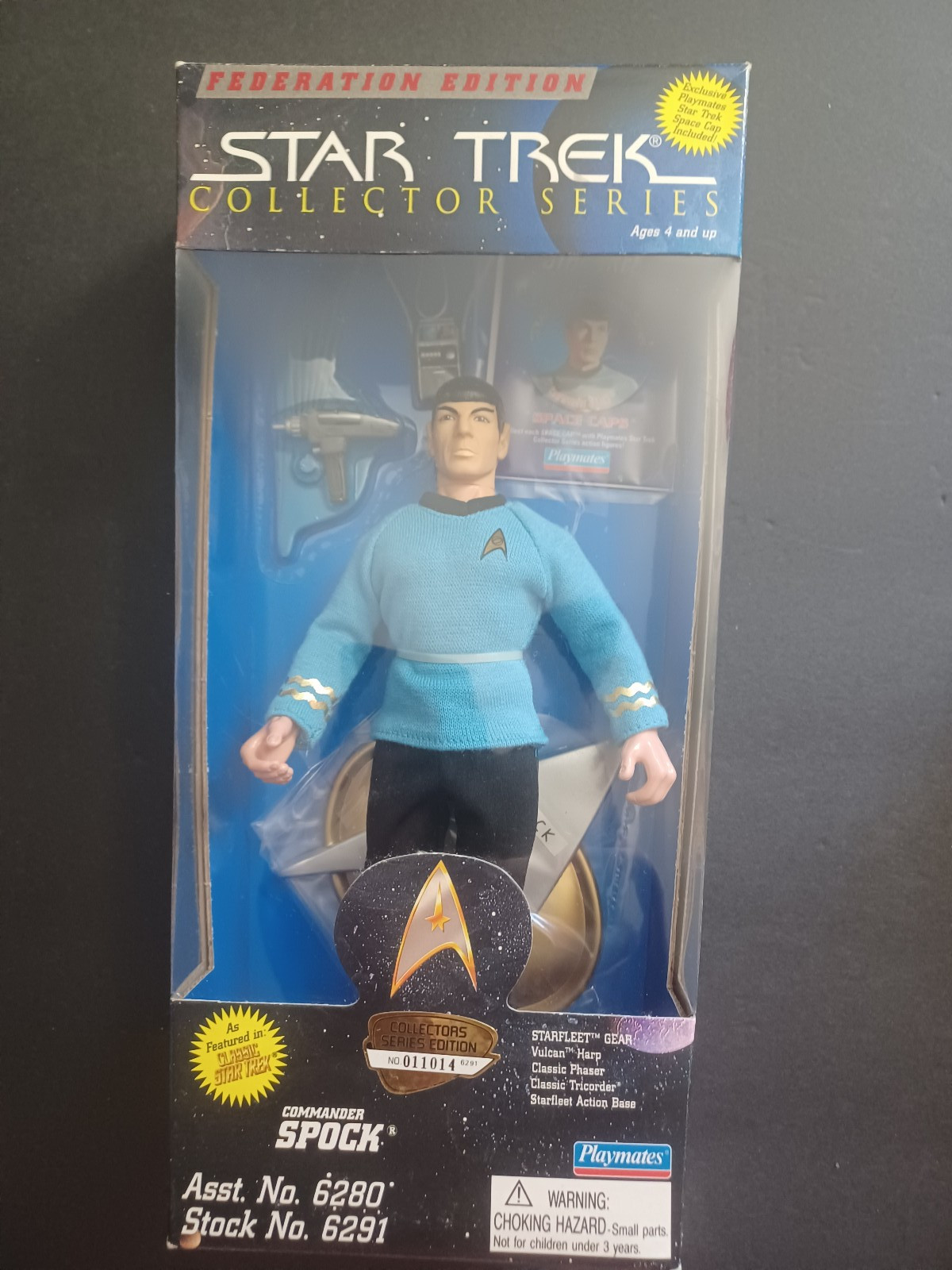 Star Trek Commander Spock Collector Series Federation Edition 9" Figure MIB NEW