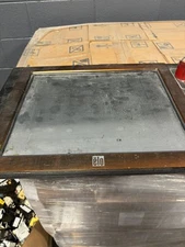 ELO ET1939L-7CWA-1-NPB-G ET1939L7CWA1NPBG TOUCH SCREEN USED