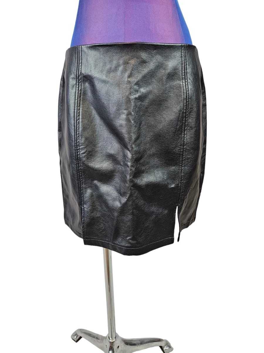 NWOT Mango Pop Black Faux Leather Mini Skirt Size Large Women s N6