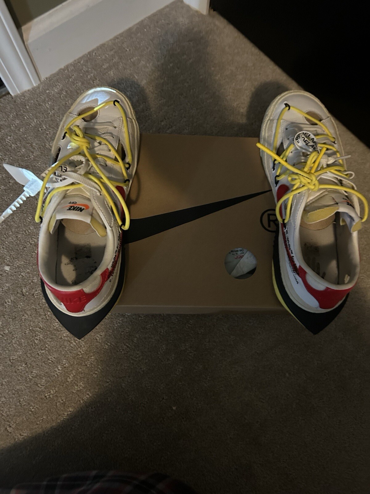 OFF WHITE X NIKE Taglia 9 5 Nike Off White x Blazer Basso Bianco Università Rosso