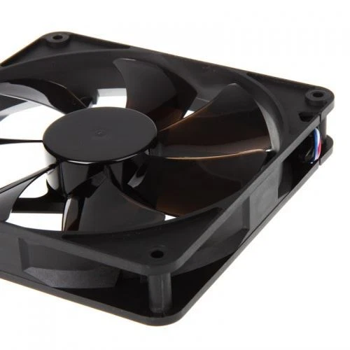 Noiseblocker Black Pro Fan PK PS - 140mm - Image 3 of 3
