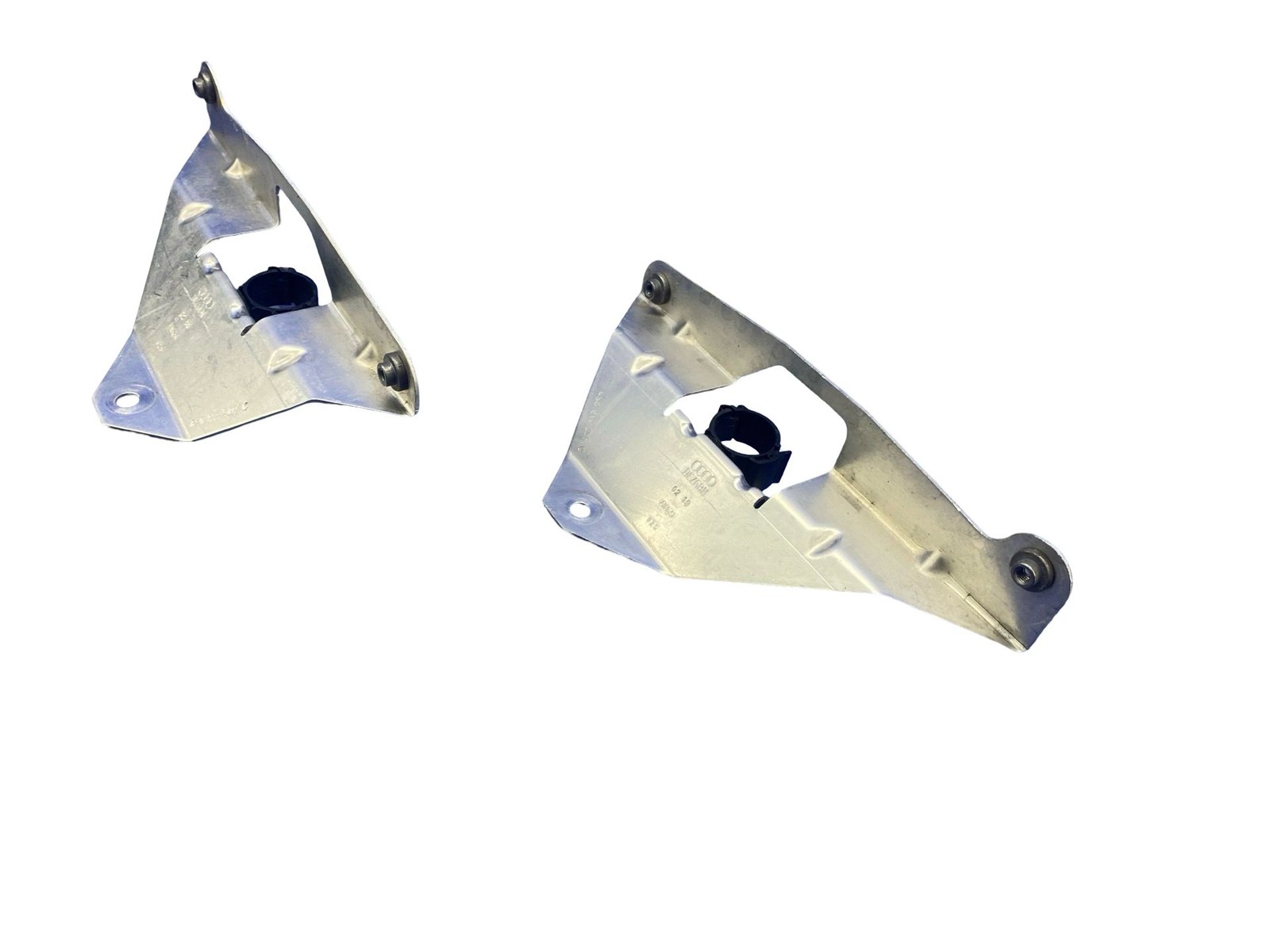 2017-2023 AUDI R8 HURACAN R8 AWD 5.2L AIR INTAKE SUPPORT BRACKET SET 4S0813545C