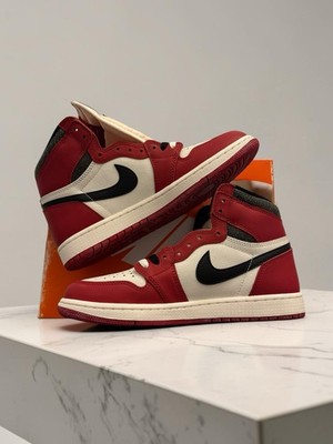 Jordan Air Jordan 1 Retro High OG Chicago Lost & Found DZ5485-612
