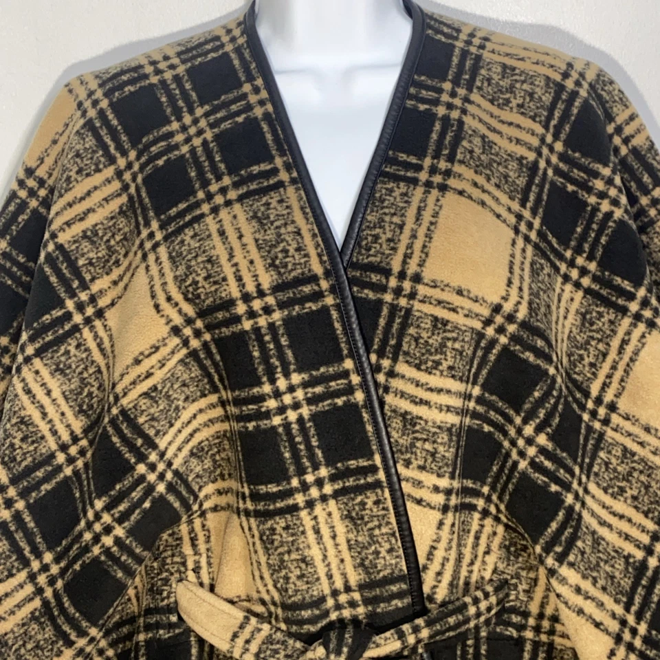 Poncho Rachel Roy para mujer pequeño/mediano marrón negro a cuadros con cinturón envolvente capa polar Foto 4 de 4