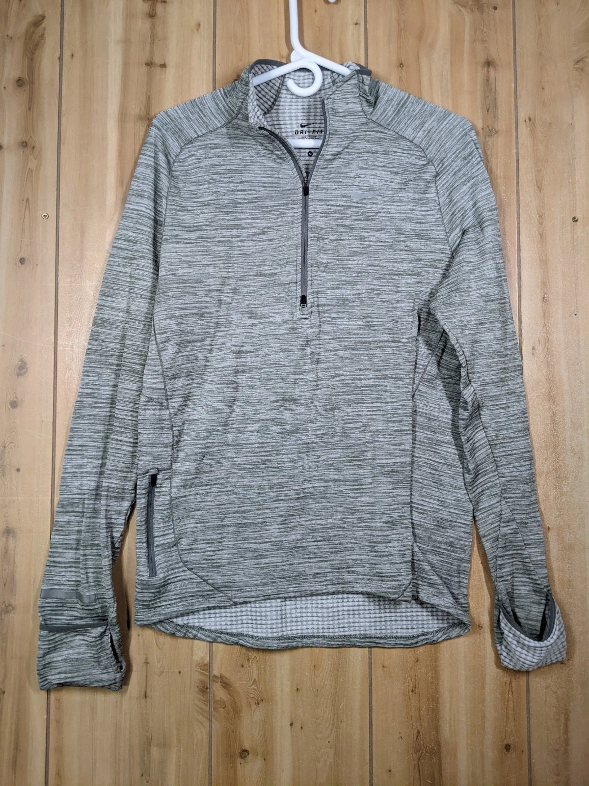 Nike Element Sphere Jersey 1/2 Zip Men’s M Dri-Fit LS Thumb Holes Reflective Run