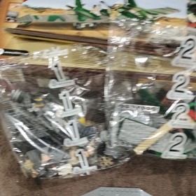 LEGO Indiana Jones 7683 Fight on the Flying Wing Open Box Sealed Bags Box Damage