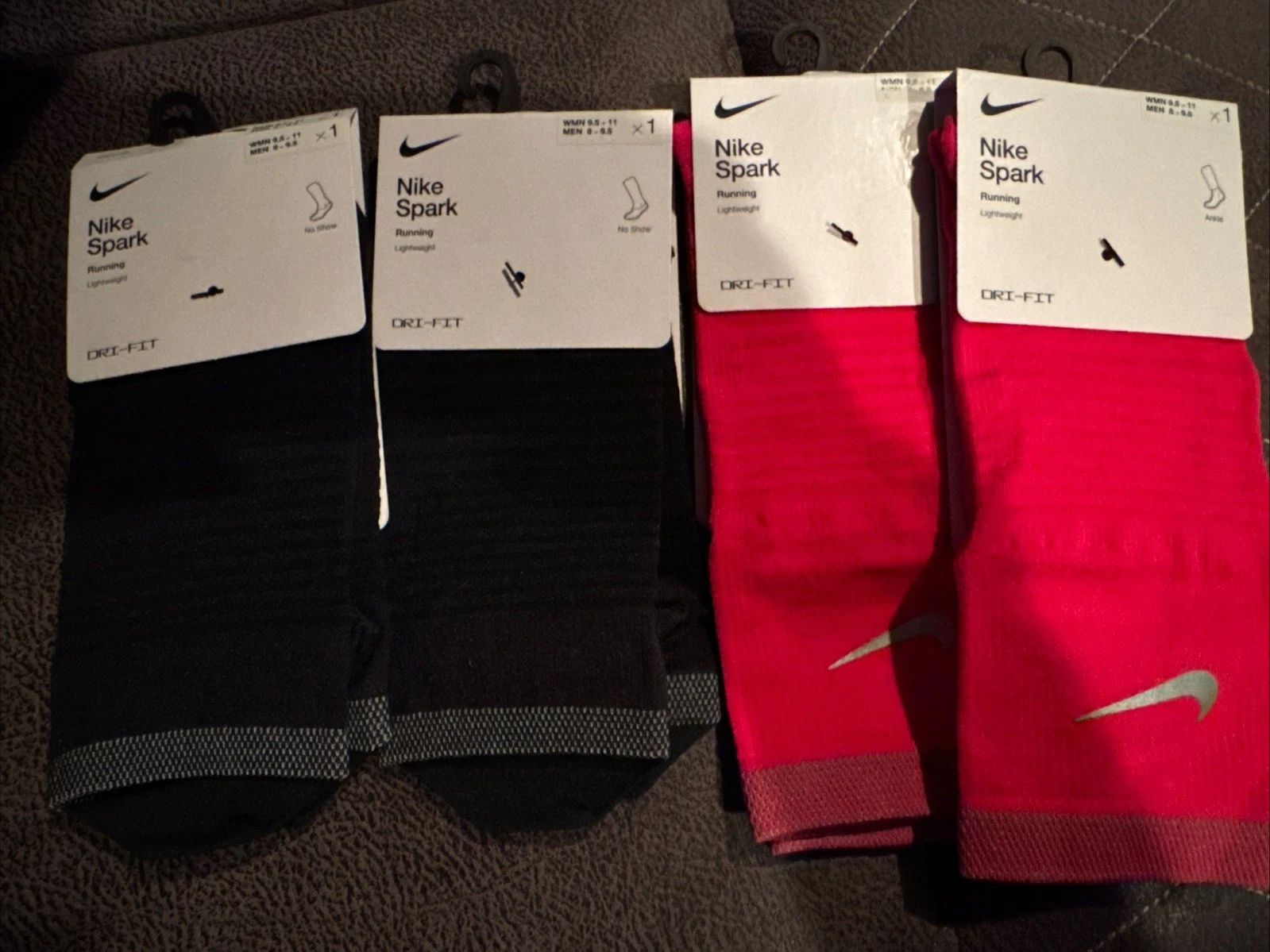 New 4 Pair Nike Spark 2 No Show And 2 Ankle Socks Size Women 9.5-11/men 8-9.5