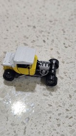 Micro Machines Lot Semi Truck Carry Case 24 Vehicles 4 Rare Vintage - Free Ship