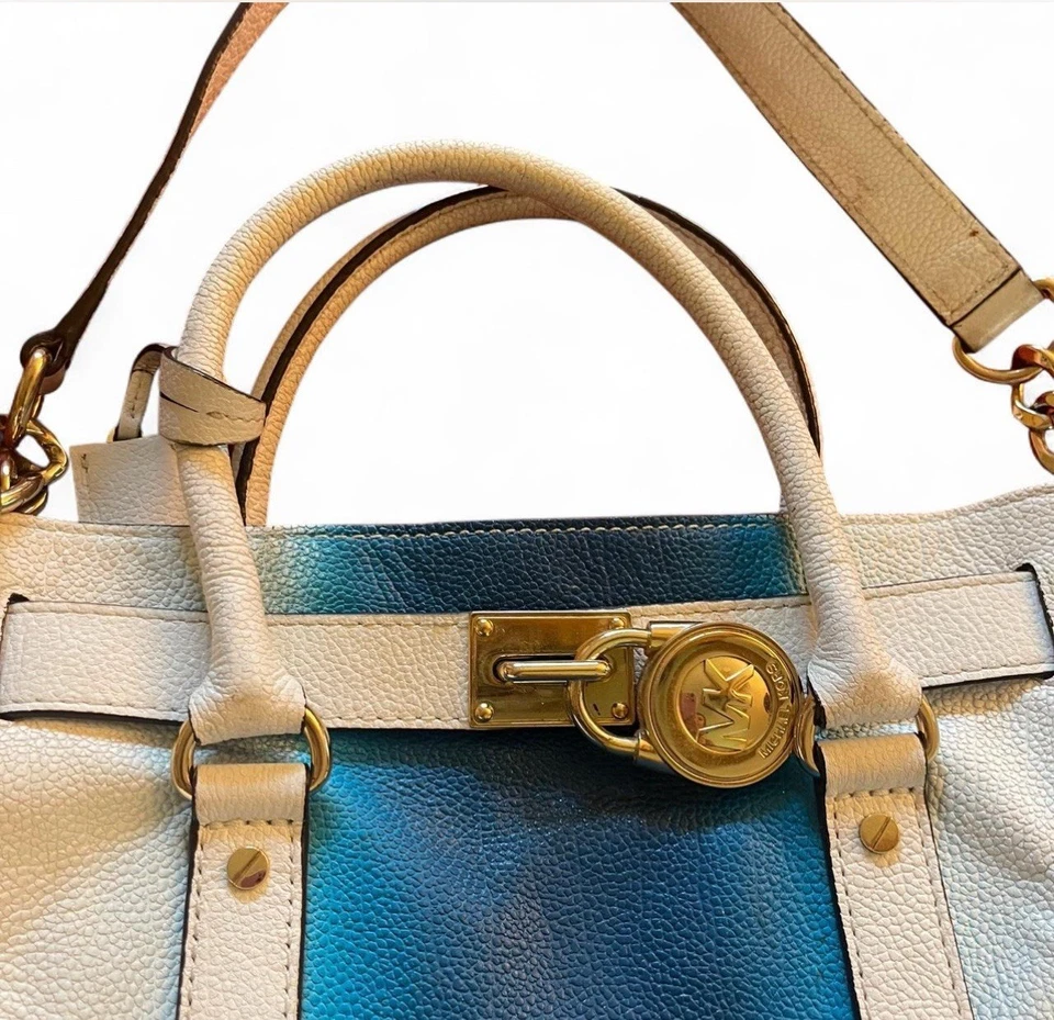 Cartera Michael Kors Hamilton Rayas Centrales PINTURA EN AEROSOL Verano Azul Blanco Foto 2 de 4