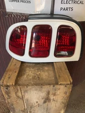 1996-98 Ford Mustang White Left Tail Light Assembly OEM F6ZZ13405AAB