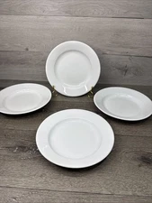 Apilco Porcelain Opera White 9-Inch Rimmed Soup, Salad, or Pasta Bowls~Set Of 4