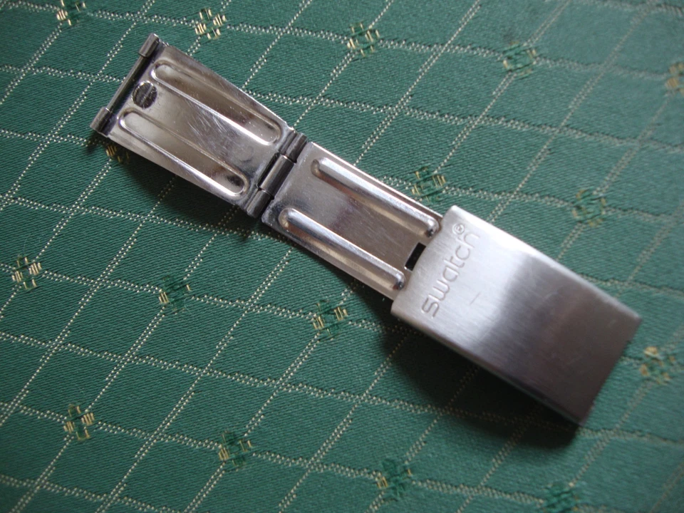 1 boucle - fermoir acier -SWATCH- largeur 18mm extensible de 21mm - Photo 2/4