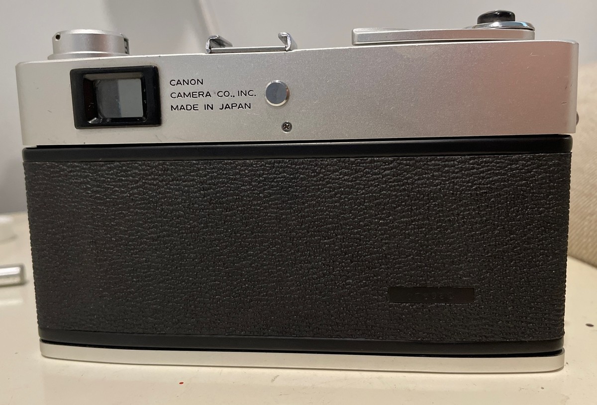 Vintage Canon Canonet QL17 Film Camera SE 45mm 1:1.7 Lens, Leather