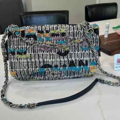 Chanel No. 5 Fantasy Tweed Easy Flap Multicolor
