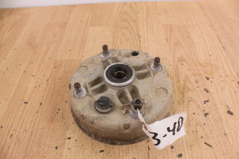 1986 KAWASAKI BAYOU 300 KLF 300 Front Left or Right Brake Drum / Hub - Image 3 of 4