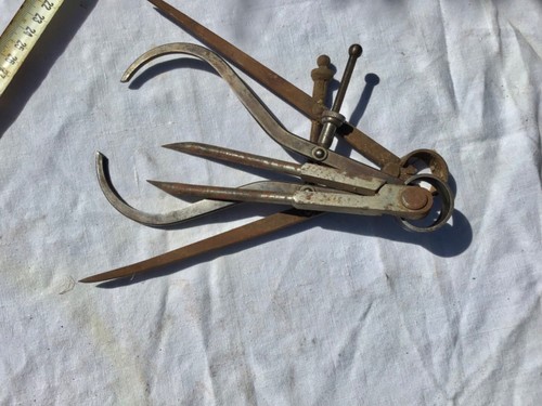 Outil ancien lot 3 Compas en métal - Photo 8/8