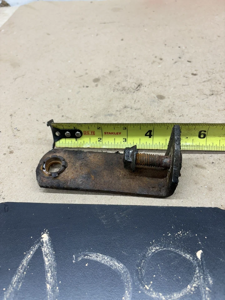 1981 83 84 86 1987 DODGE D100 D150 W100 Ram Shift Linkage Frame Mount Bracket Oe - Image 3 of 4