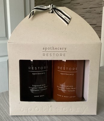 M&S RESTORE Apothecary Hand Wash + Hand & Body Lotion Set je 250ml mit Tablett