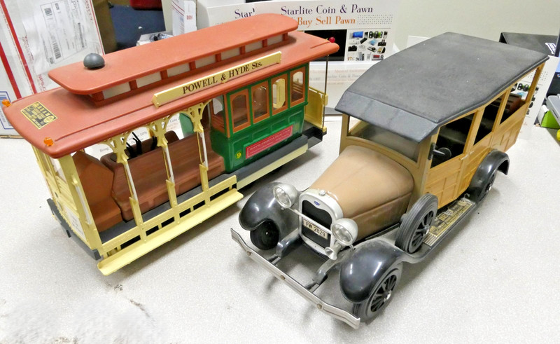 Jim Beam 1929 Ford ModelA Woodie Station Wagon Car Decanter & San Fran Cable Car
