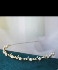 Gold Floral Pearl Bridal Headband Tiara 14cm x 12cm White