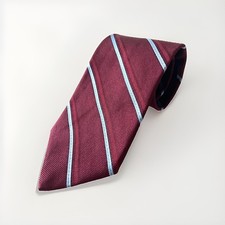 Brooks Brothers Woven Design Striped Pattern Silk Neck Tie Made In USA 58 x 3.25