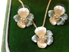 Green Yellow Enamel Flower Pearl Dainty Pendant 18" Chain Necklace 10f 106