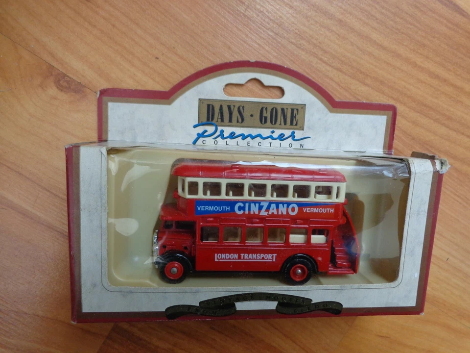 LLEDO Days Gone Classic 1932 AEC Regent Doppelstock Bus Cinzano Vermouth - Bild 1 von 1