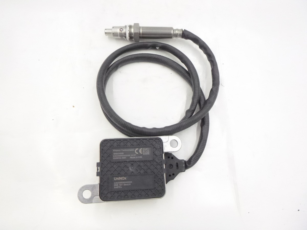 Uninox SNS0155D Nitrogen NOX Oxide Sensor 12V SAE17a for Kubota