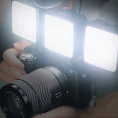 Fill Lamp with Suction Cup Bracket for Video Photography Lighting Live Streaming - 第 2/8 張圖片