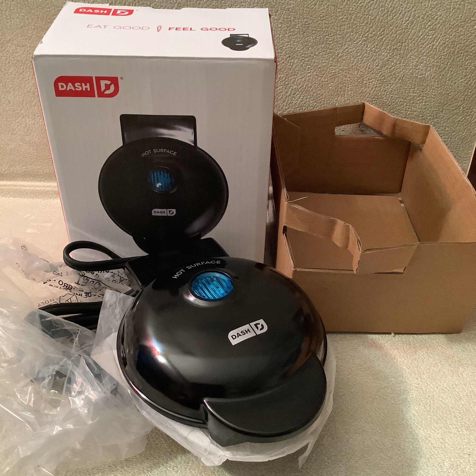 Dash Mini Waffle Maker for Single 4 Inch Waffles Black New In Box-image