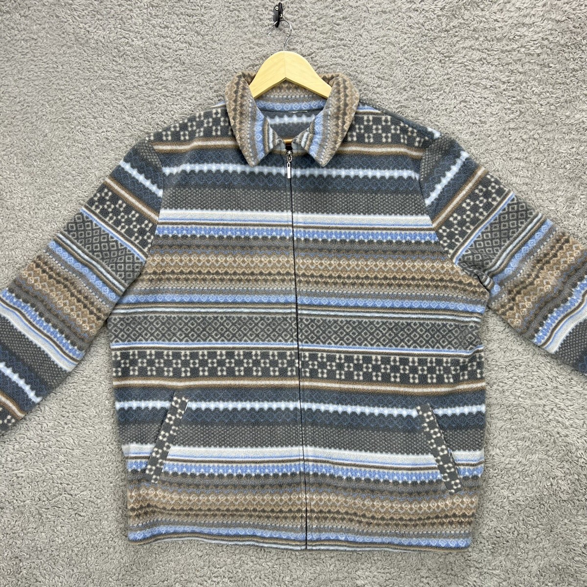 collared fleece jacket