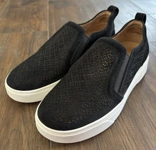 Vionic Kimmie Perforated Suede Slip-On Sneakers Black Comfort Women's 7.5 NEW