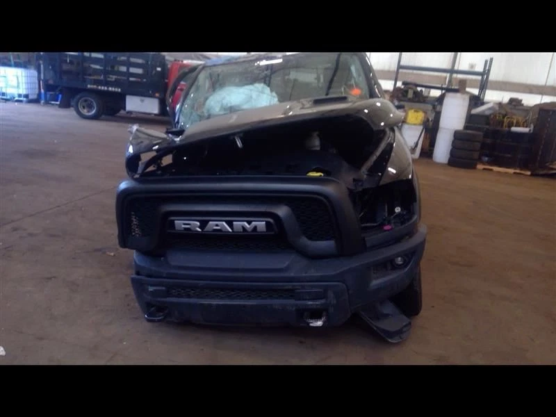 Bomba de vacío estilo clásico rueda de 5 orejetas para camioneta Dodge 1500 14-23 4953668 Foto 3 de 4