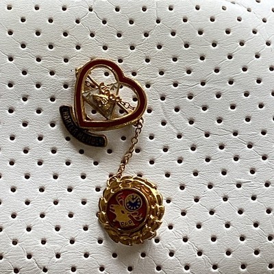 VINTAGE FRATERNITY HEART PIN FHC WOTM LAPEL PIN WITH CHAIN MOOSE ORGANIZATION