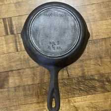 Vintage Unmarked Cast Iron Skillet No3 Made In USA 6 5/8โ Unrestored