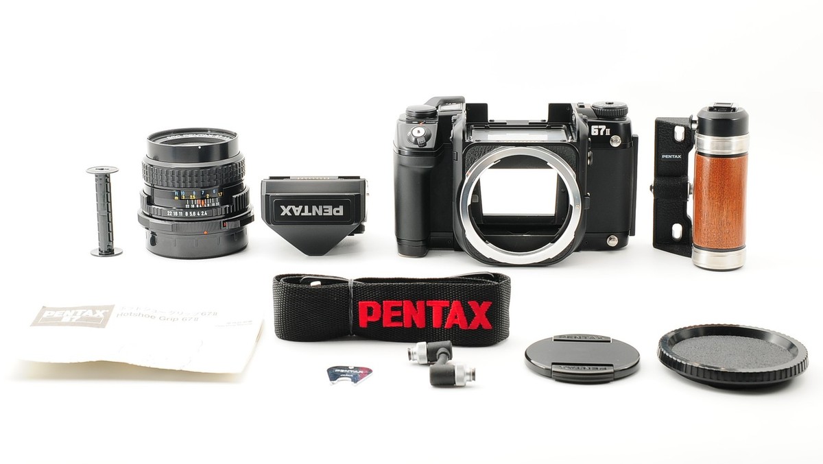 MINT+ Grip Synchro Cord] PENTAX 67 II AE Film Camera 105mm F2.4