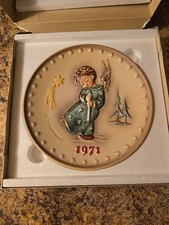 M.J. Hummel Annual Heavenly Angel Plate 1971  First Edition Goebel Germany