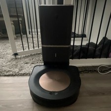 iRobot Roomba S9+ Robotic Vacuum, Automatic D...