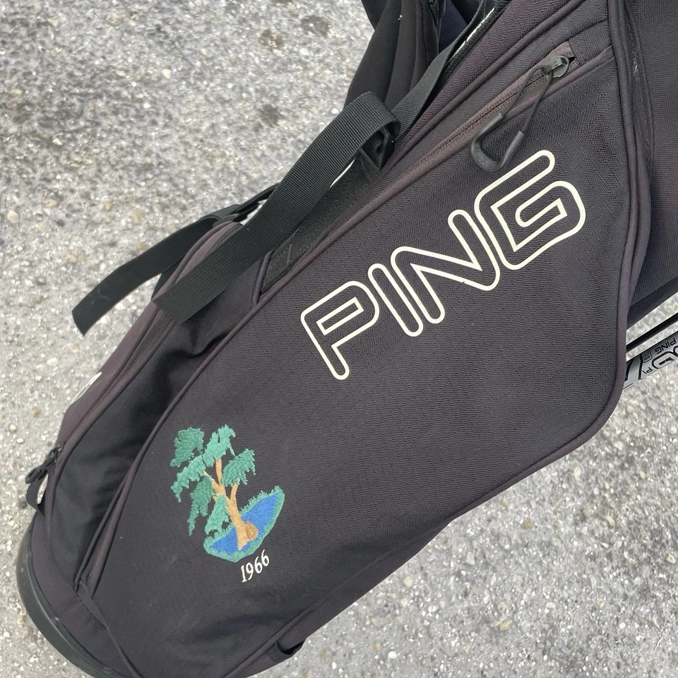 PING L8 E2 Stand Golf Bag 2 Straps and 4-Way Divider VG+ Black - Image 3 of 4