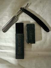 Ancien Rasoir De Barbier - Fabriqué En France À Aubagne