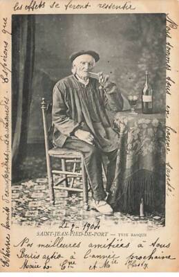 SAINT-JEAN-PIED-DE-PORT - Basque type - Old man smoking pipe