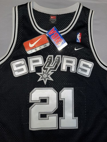 Vintage Nike Tim Duncan Black Jersey San Antonio Spurs Mens Large 2001 - Picture 12 of 12