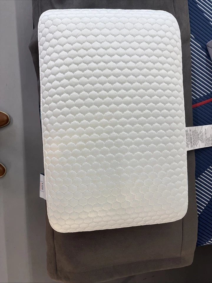 Rz Puff Memory Foam Pillow (Cool To Touch) - Image 3 of 4