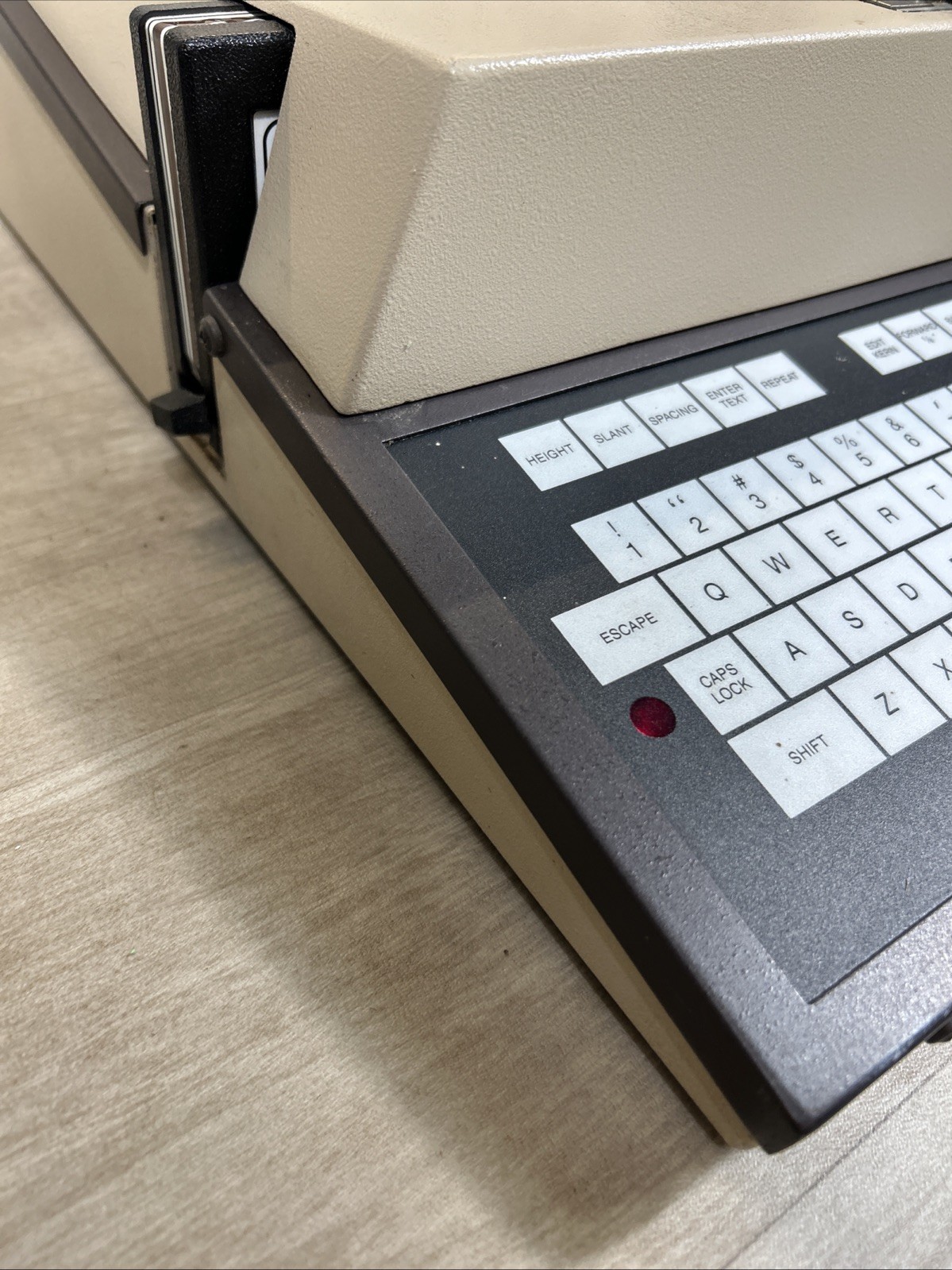 Gerber SignMaker Graphix 2 Gsp With Module READ DESCRIPTION Powers On UNTESTED