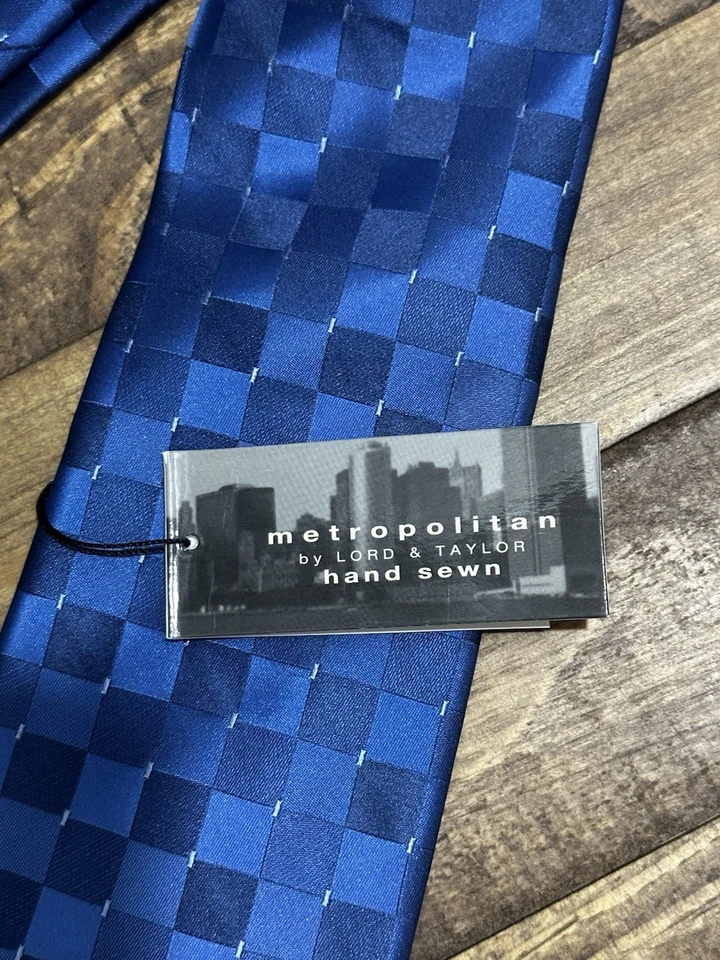 Новый с Ярлыками Metropolitan на Lord & Taylor вручную сшитый галстук 100% шелк геометрический узор синий - Изображение 2 из 4